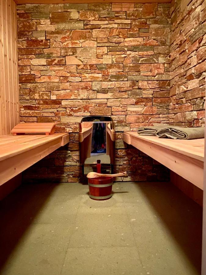 Bungalow Im Schwarzwald Auf Wunderschoenem Anwesen Neubulach 外观 照片